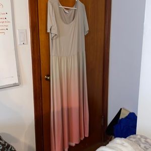 2cl LuLaRoe Reiley Ombre dress